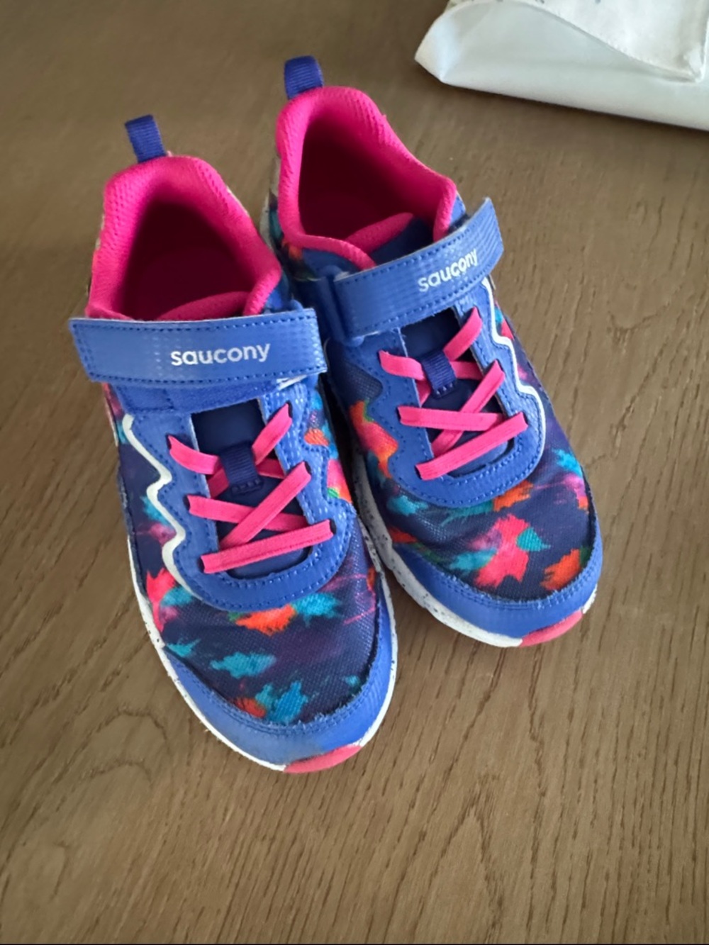 Saucony Kids Blue Sneakers with Pink Accents